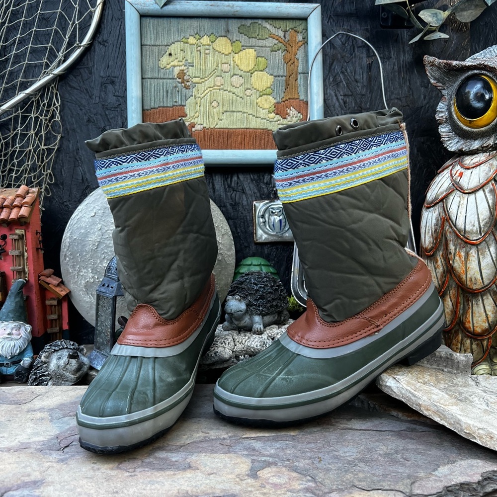 The Sack Women's Daley Snow Boots.